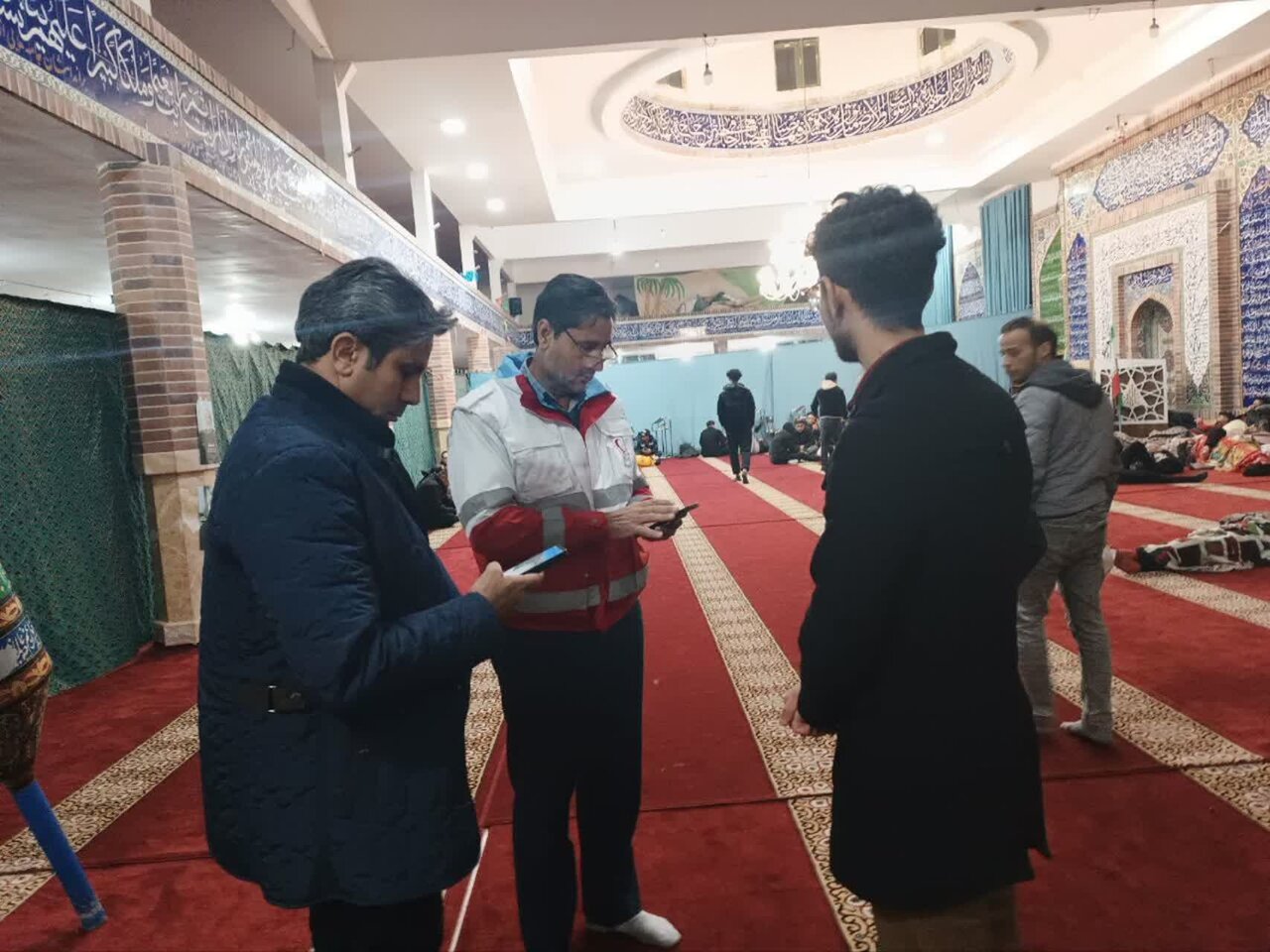 ۱۰۰ مسافر و راننده در پایانه مرزی تمرچین اسکان اضطراری یافتند