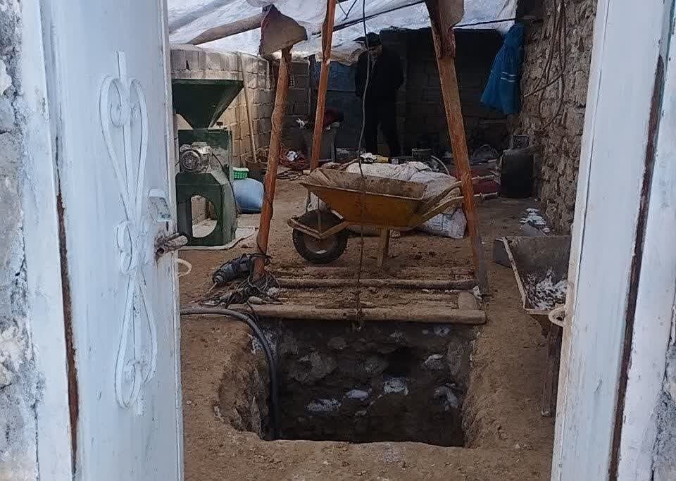 ۱۲ متر حفاری در دهگلان برای رسیدن به اشیای تاریخی