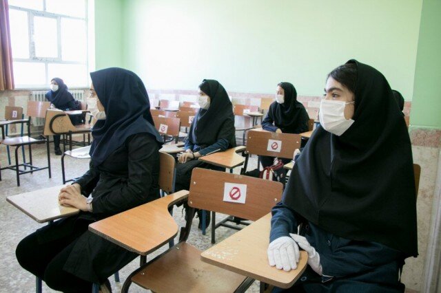 ۱۲۷ هزار دانش آموز مقطع متوسطه دوم کردستان به کلاس درس بازگشتند