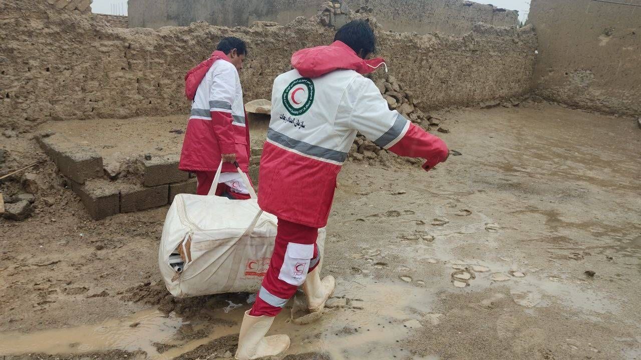 ۱۳ استان متاثر از سیل و آبگرفتگی/امدادرسانی به ۸۰۰نفر