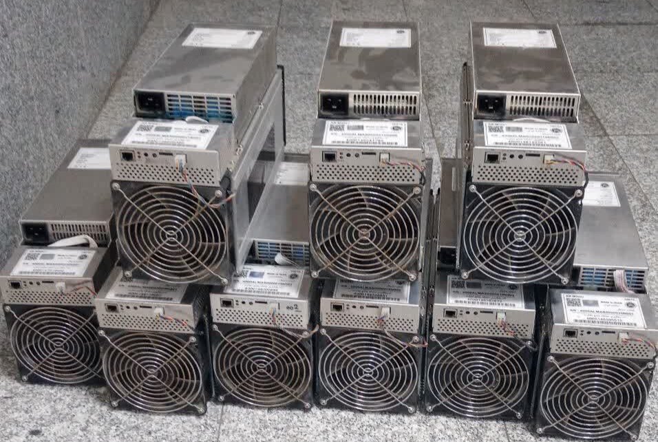 ۱۴ دستگاه ماینر غیرمجاز در پنج شهرستان کردستان کشف شد