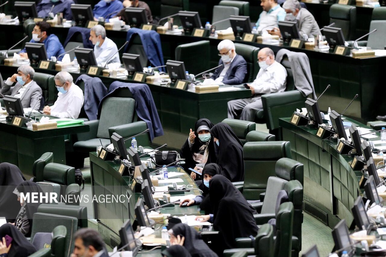 ۱۵۰ نقطه مرتبط با انقلاب اسلامی در فهرست آثار ملی ثبت میشود