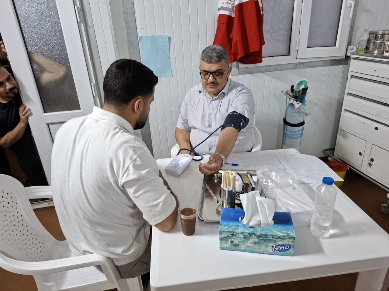 ۱۸۰ موکب درمانی در خدمت زائران اربعین