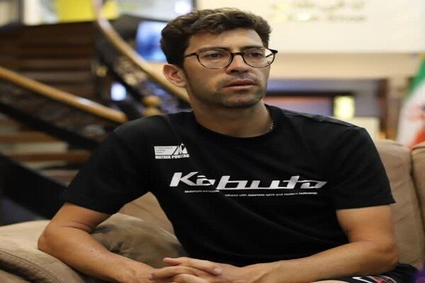 ۲ ماه تمرین مداوم برای موفقیت در تور ایران – آذربایجان داشته
ام