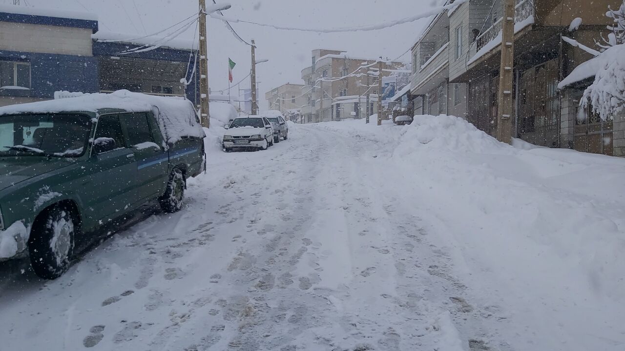 ۲ مسیر اصلی شهرستان سروآباد همچنان بسته است