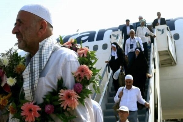 ۲۲۰۰ زائر از آذربایجان غربی به سرزمین وحی مشرف می شوند