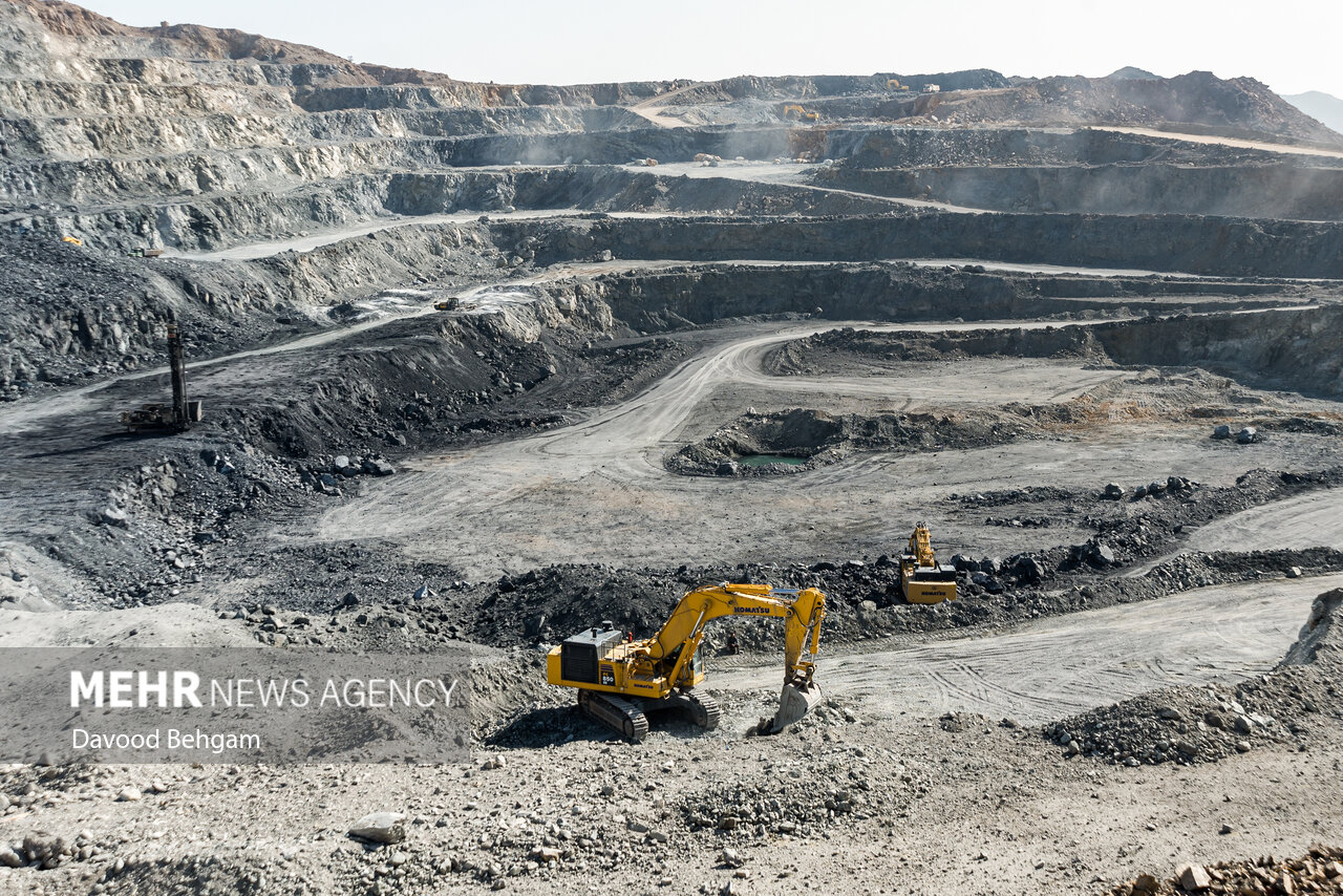 ۳۰ پروانه بهرهبرداری معدنی در آذربایجانغربی صادر شد