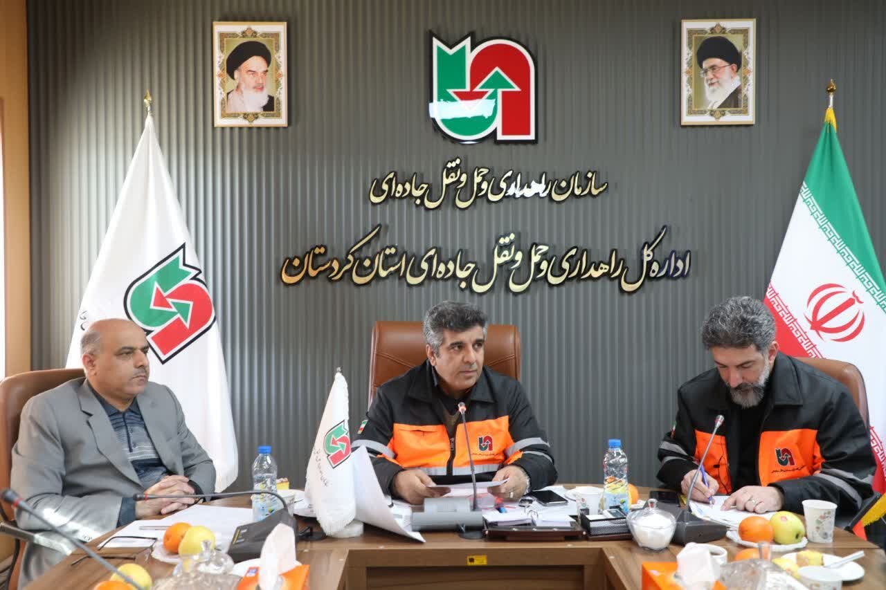 ۳۴۵۷ کیلومتر راه روستایی در کردستان آسفالت شد