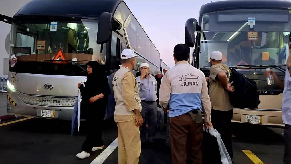 ۳۵۰ دستگاه اتوبوس در حال سرویس‌دهی به حجاج ایرانی در عراق