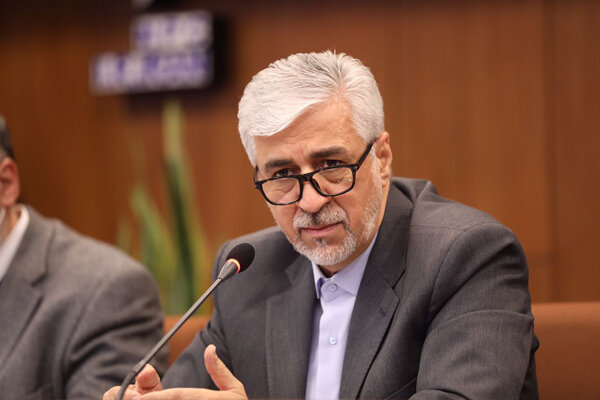 ۳۵۰ میلیارد تومان در حساب سرخابی‌هاست/از وضعیت فوتبال ناراضی‌ام