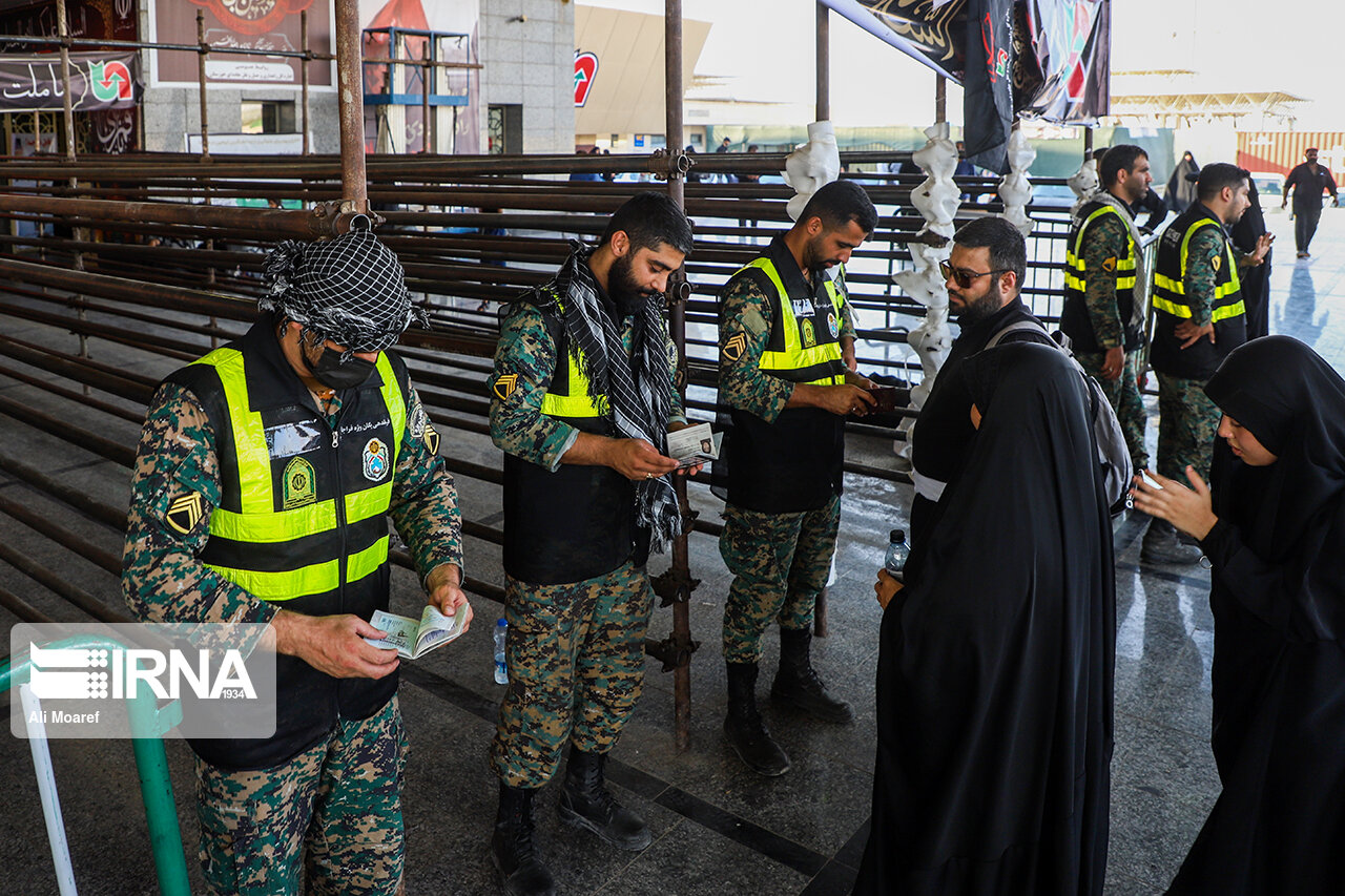 ۳۵۰ هزار نفر از زائران اربعین از مرز مهران وارد کشور شدند