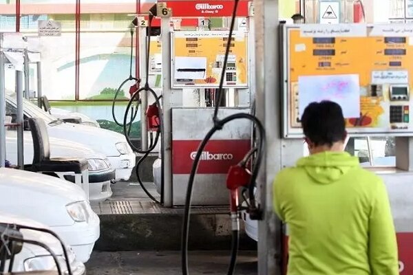 ۳۷ میلیارد جریمه تاوان عرضه نکردن قانونی سوخت