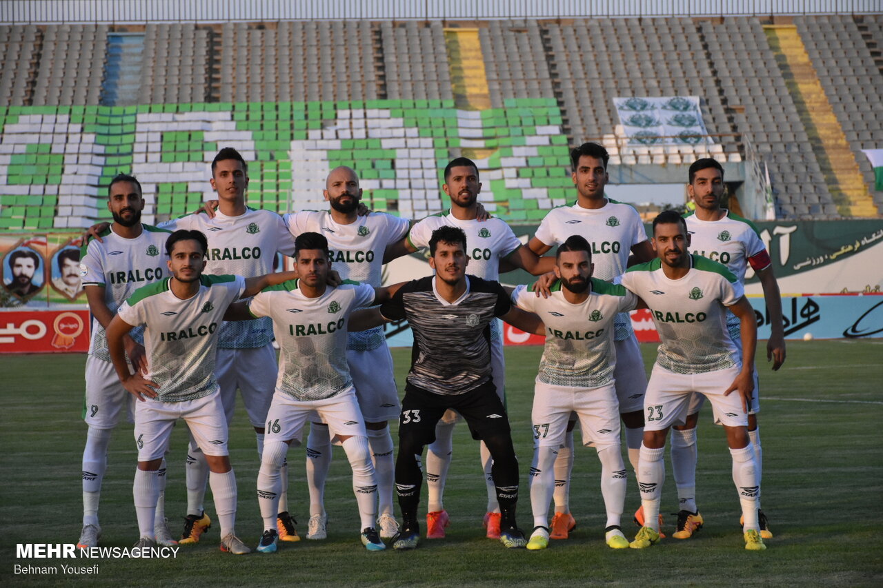 ۴ گزینه اصلی نیمکت آلومینیوم اراک در لیگ بیست و یکم