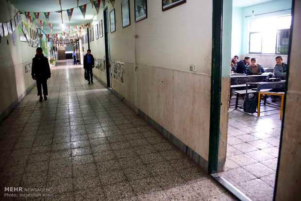 ۴۶۲ ملک فرسوده آموزش و پرورش برای طرح مولد سازی به فروش می‌رسد