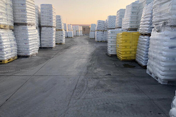 ۵۰ میلیارد ریال کالا از یک انبار احتکار در سمنان کشف شد