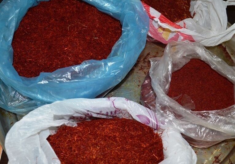 ۵۶ کیلوگرم زعفران تقلبی در بیرجند کشف شد