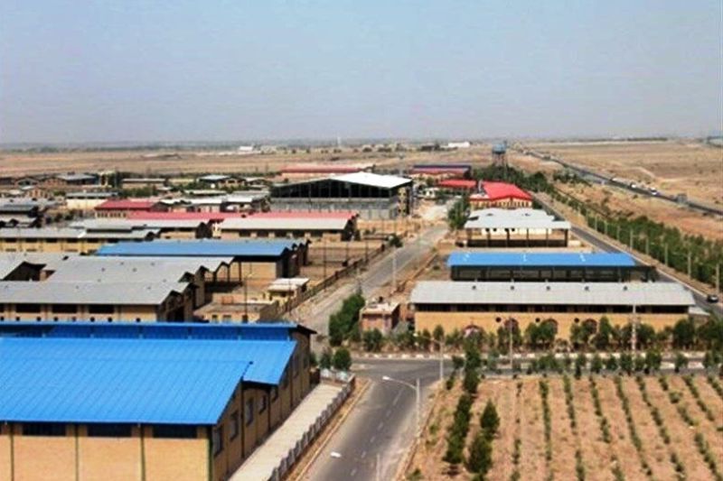 ۶۰۰ قطعه زمین صنعتی به سرمایه‌گذاران در کردستان واگذار شد