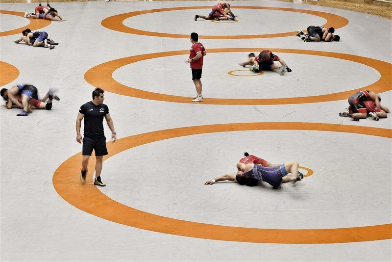 ۸ کشتی گیر به باشگاه فولاد خوزستان پیوستند