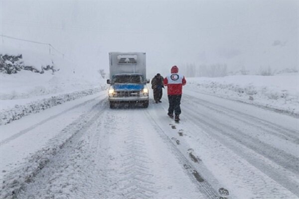 ۹ نفر در پی بارش برف و کولاک جان خود را از دست دادند