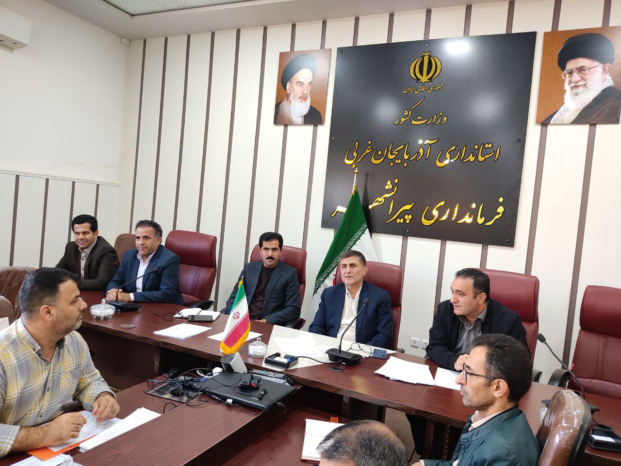 برگزاری جلسه کارگروه اشتغال و سرمایه گذاری شهرستان پیرانشهر