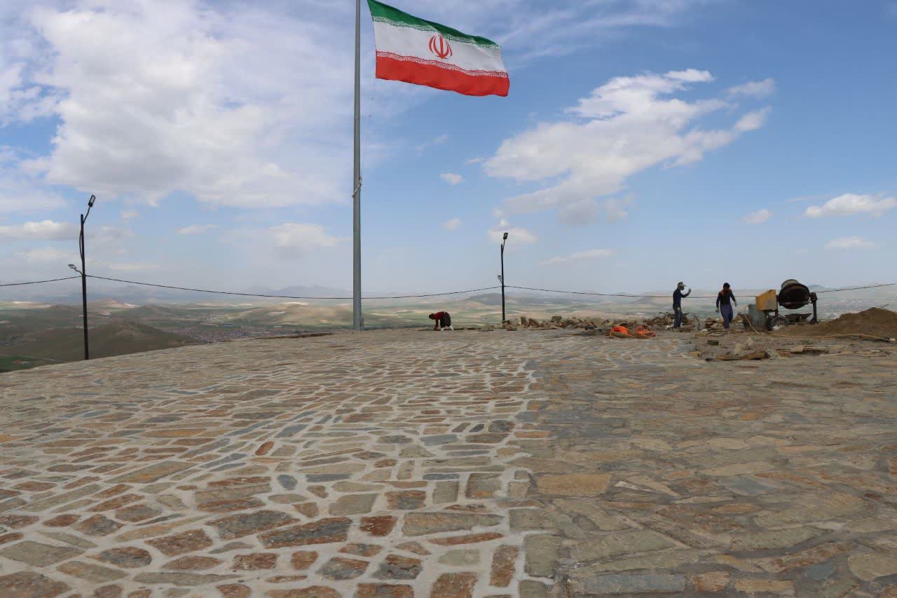 عملیات ساماندهی تفرجگاه نالشکینه در شهرستان بوکان