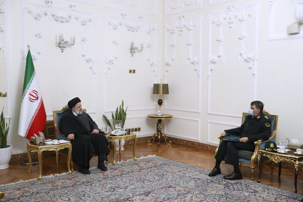ابراز امیدواری رئیسی از تقویت امنیت اجتماعی در دوره جدید
«فراجا»