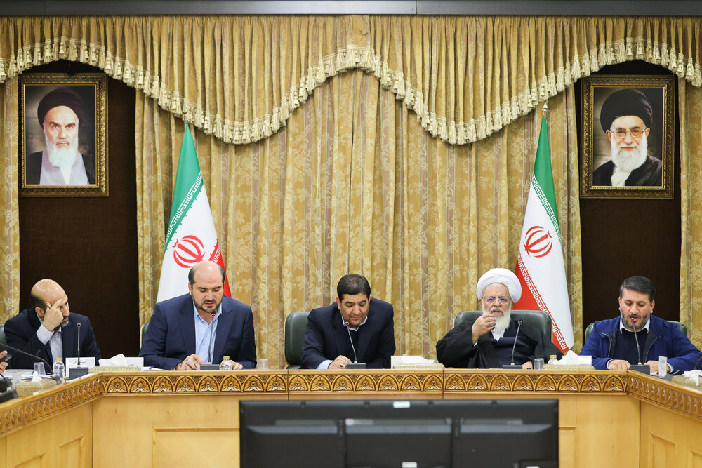 برگزاری جلسه بررسی طرح های دومین سفر استانی دولت به
یزد