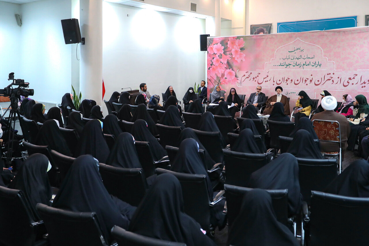 باید تلاش کنیم آهنگ تربیتی کشور با روند توسعه یکسان
باشد