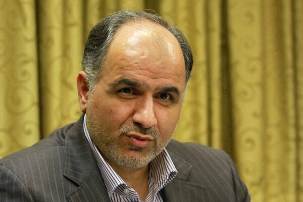 زندانیانی که جریمه نقدی دارند مدت کمتری در زندان می
مانند