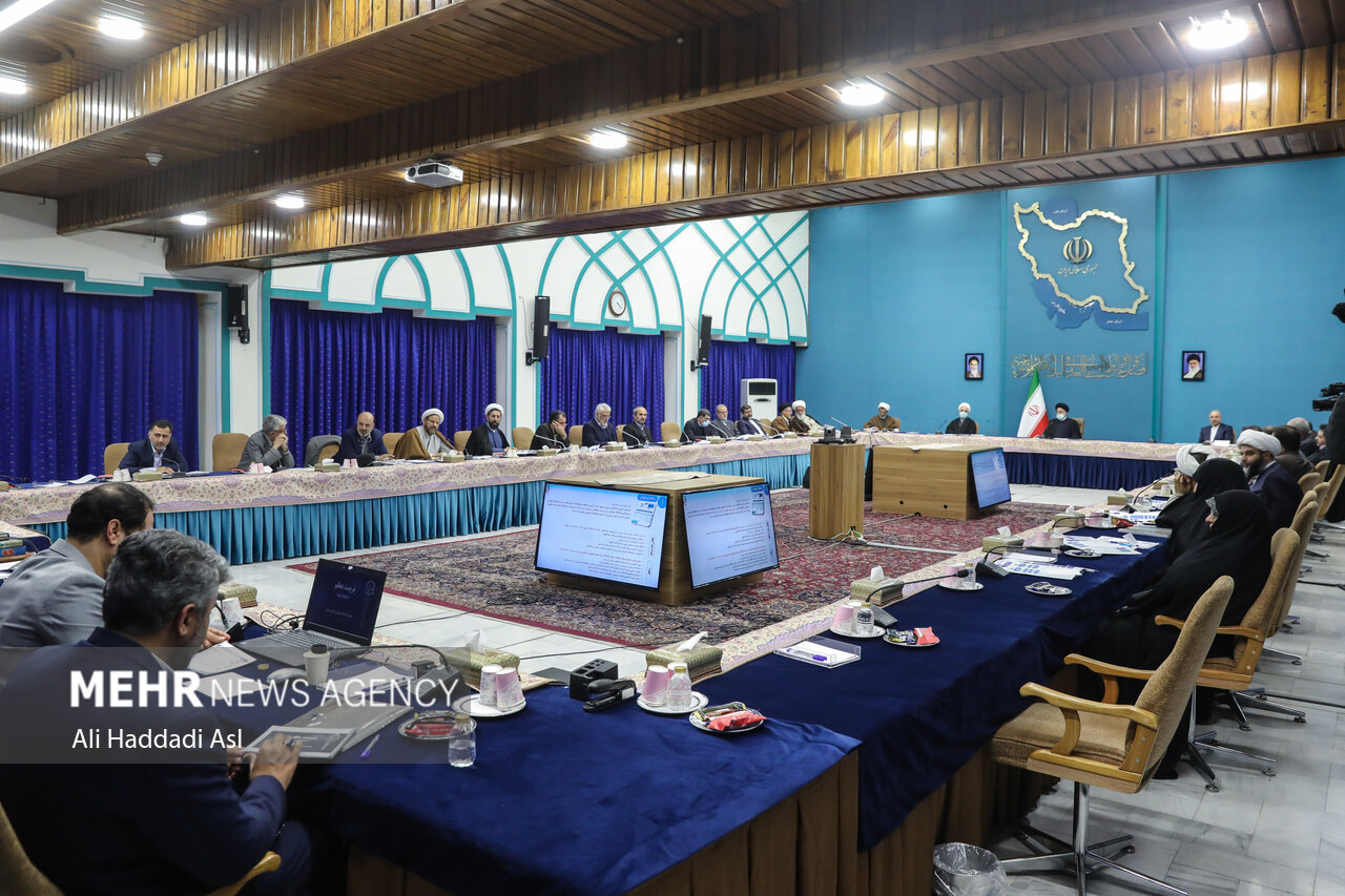 آیین‌نامه نحوه جذب دانش‌آموختگان برتر بنیاد ملی نخبگان تصویب
شد