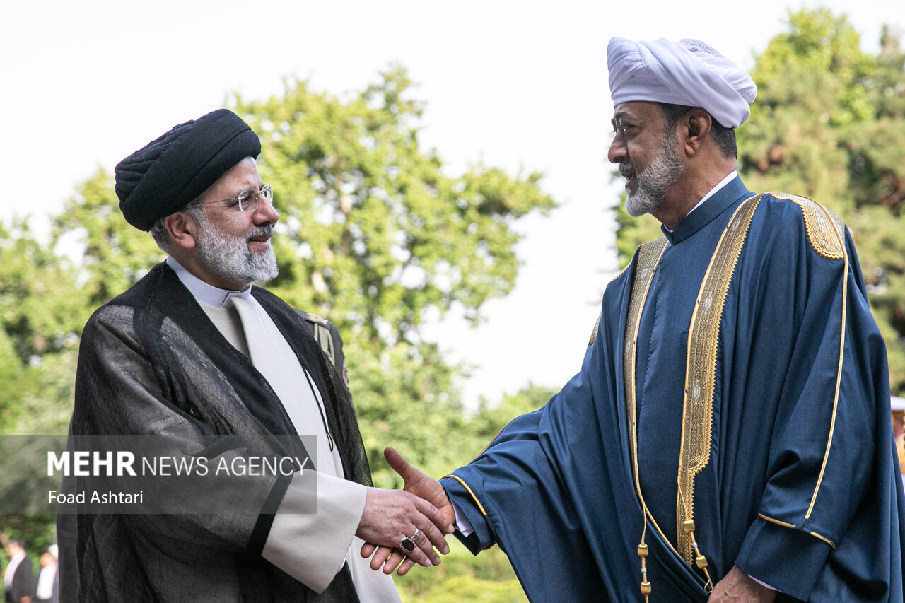 توافق سران ایران و عمان برای تنظیم اسناد همکاری‌
راهبردی