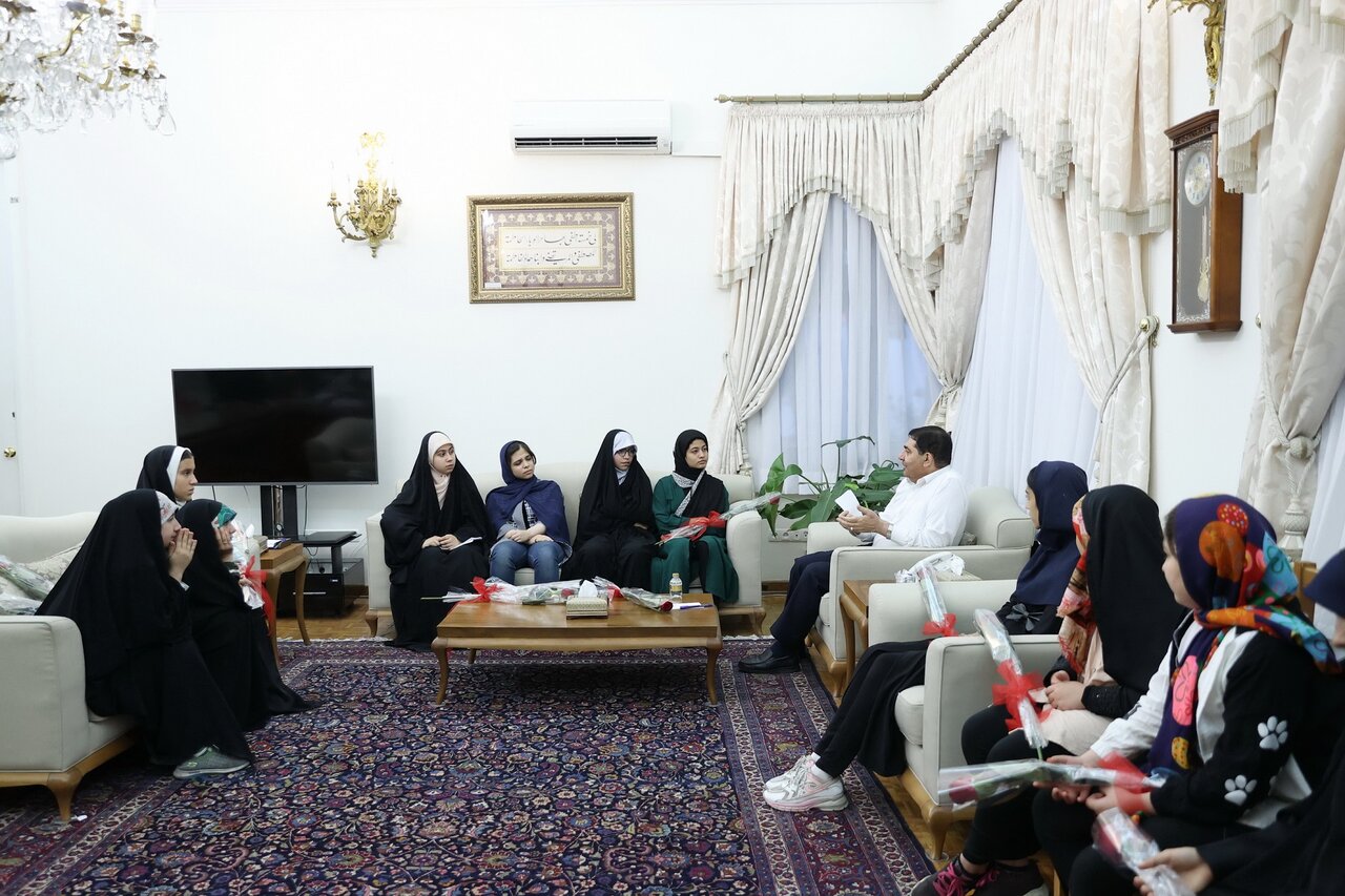 دوره نوجوانی فرصتی بزرگ برای تمرین کارگروهی و مهارت آموزی
است