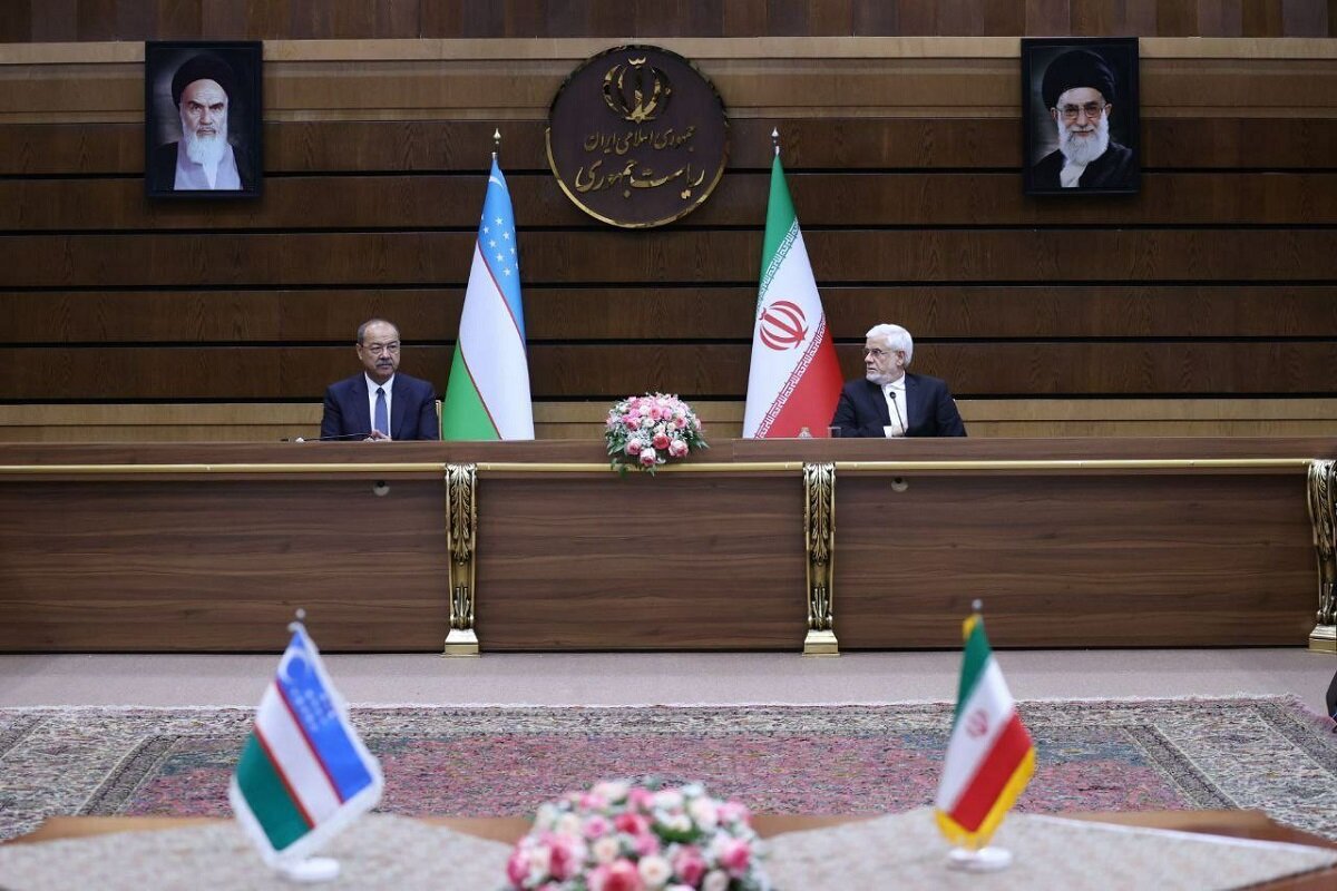 امضای ۴ سند همکاری مشترک میان جمهوری اسلامی ایران و جمهوری
ازبکستان