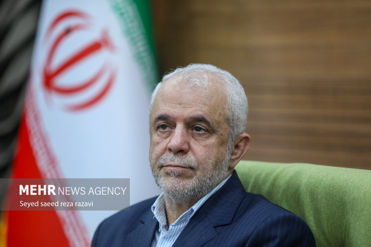 اوحدی: حقوق شهدای غیرنظامی در هیئت دولت تعیین تکلیف
می‌شود