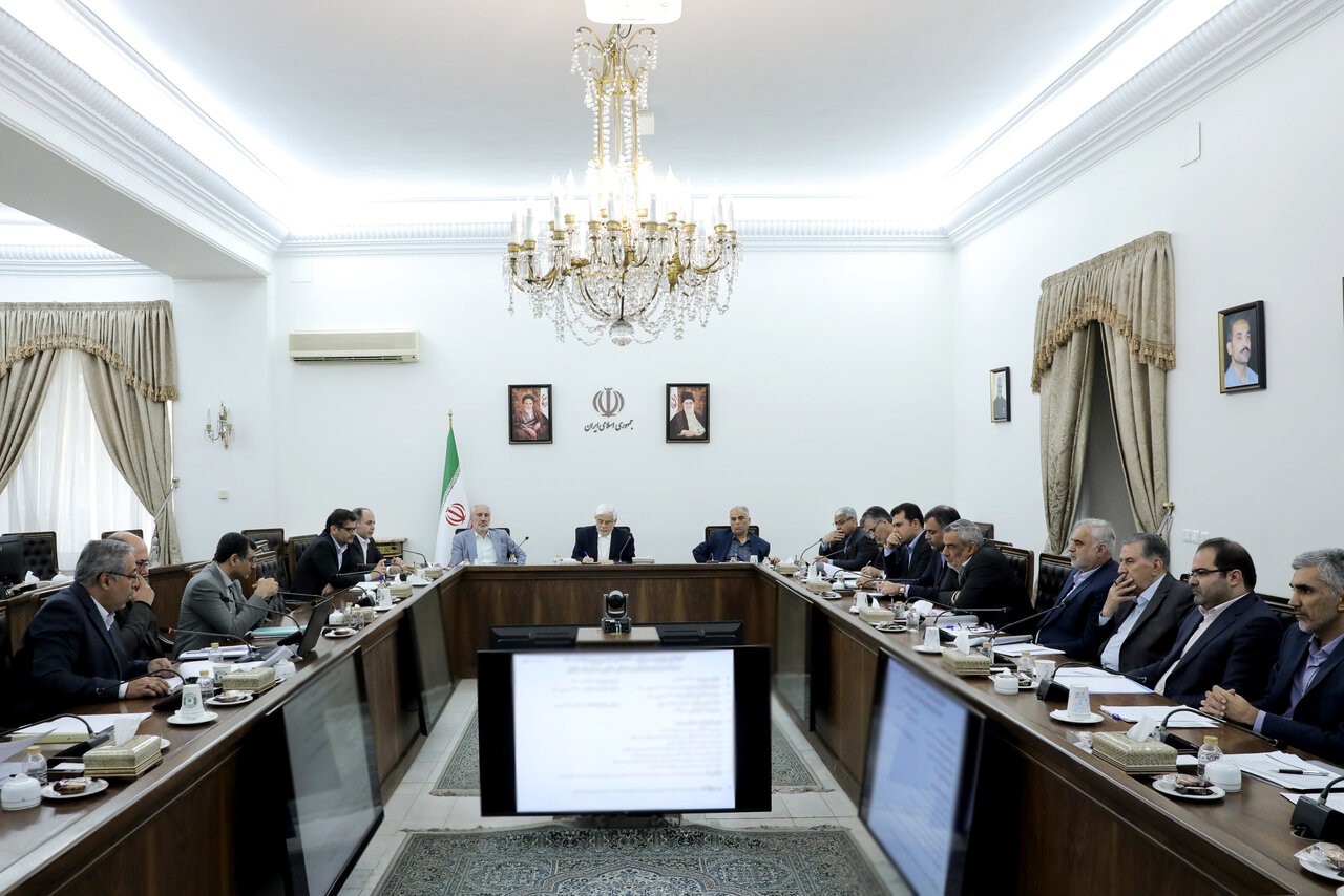 بررسی راهکارهای تشویق سرمایه‌گذاران در جلسه شورای
اقتصاد