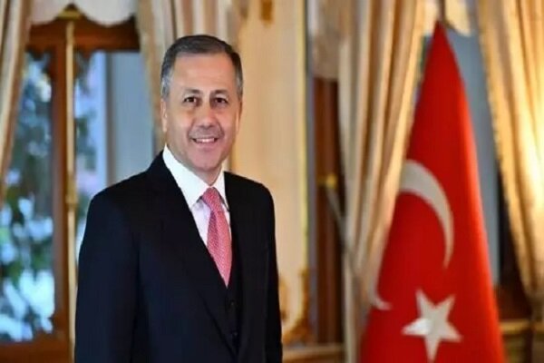 تاکید وزیر کشور ترکیه بر تداوم همکاری دوستانه بین دو
کشور