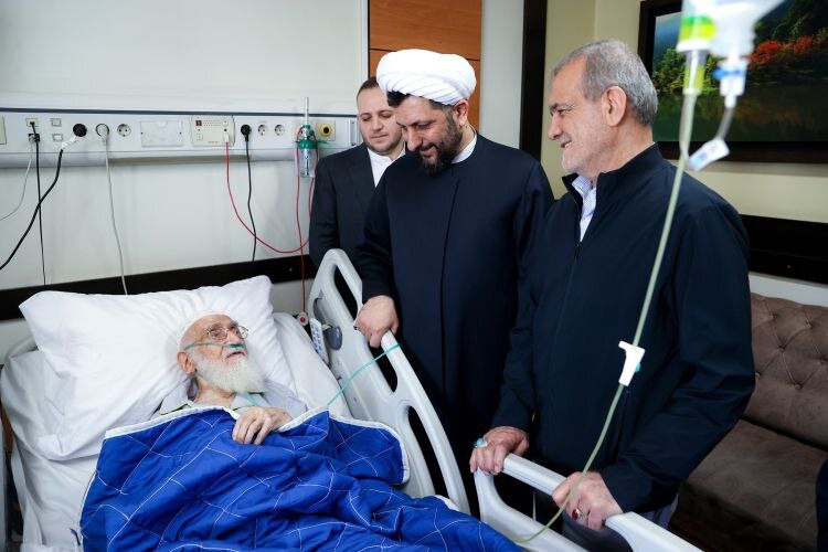دشمنان و ایادی آن‌ها در تلاش برای ناکامی دولت هستند