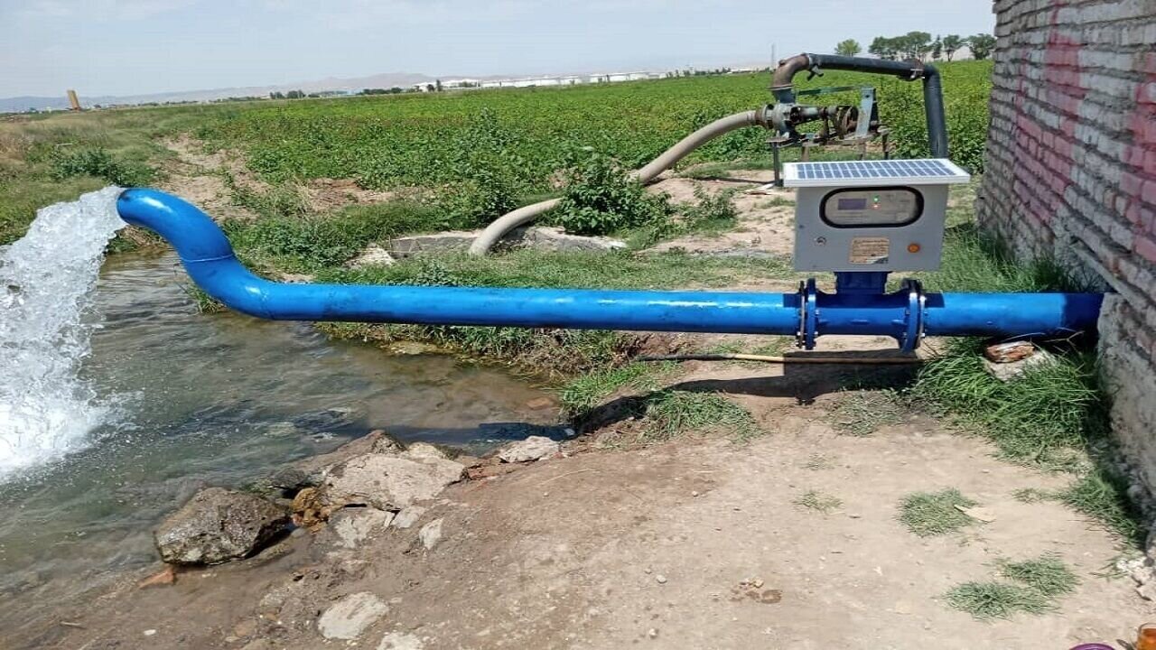 دولت از چاه‌های مجاز با کنتور هوشمند عوارض می‌گیرد