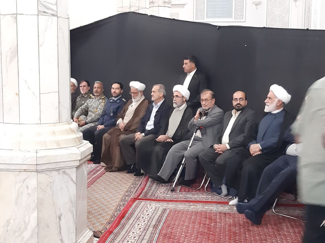 رئیس‌جمهور در مراسم چهلمین روز شهدای مقاومت حضور
یافت