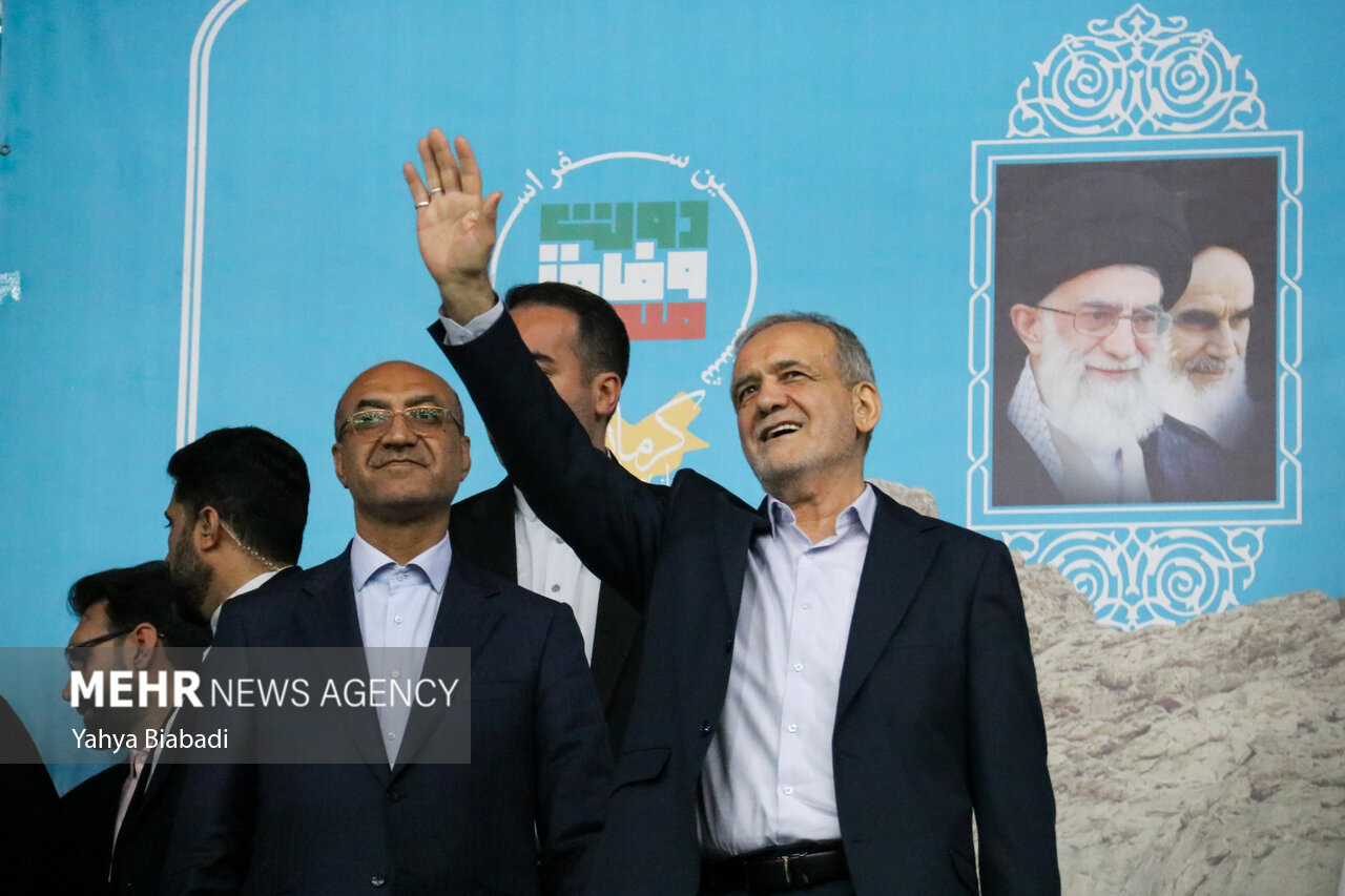 روز دوم سفر رئیس‌جمهور به کرمانشاه