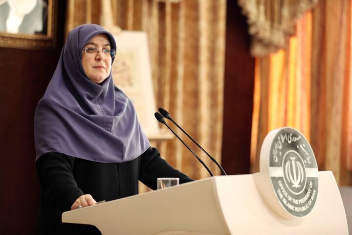سامانه‌های سرمایشی ادارات باید بعد از ساعت ۱۳ خاموش
شوند