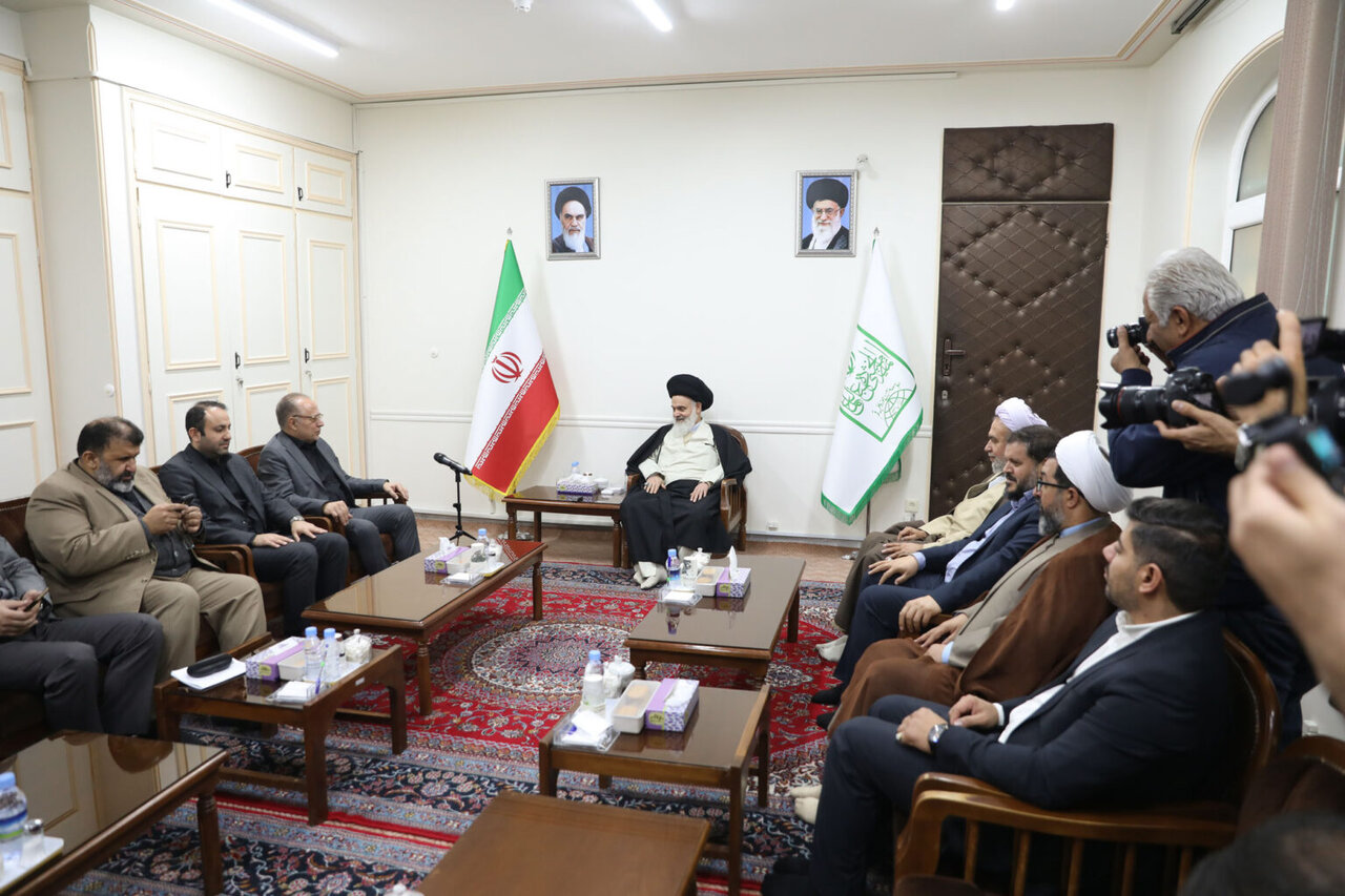 سخنان از روی خیرخواهی حمل بر جبهه گیری نسبت به دولت ها
نشود