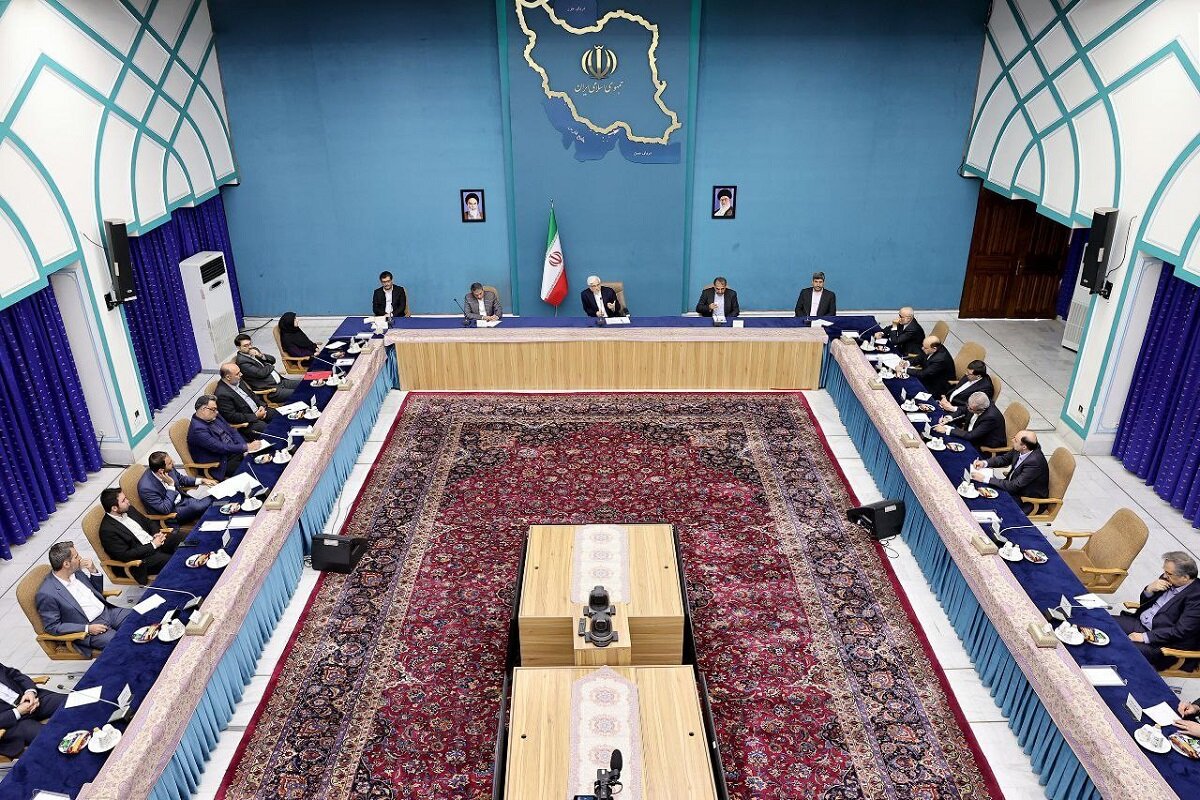 عارف: باید نظام جدی پیگیری و هماهنگی طراحی شود