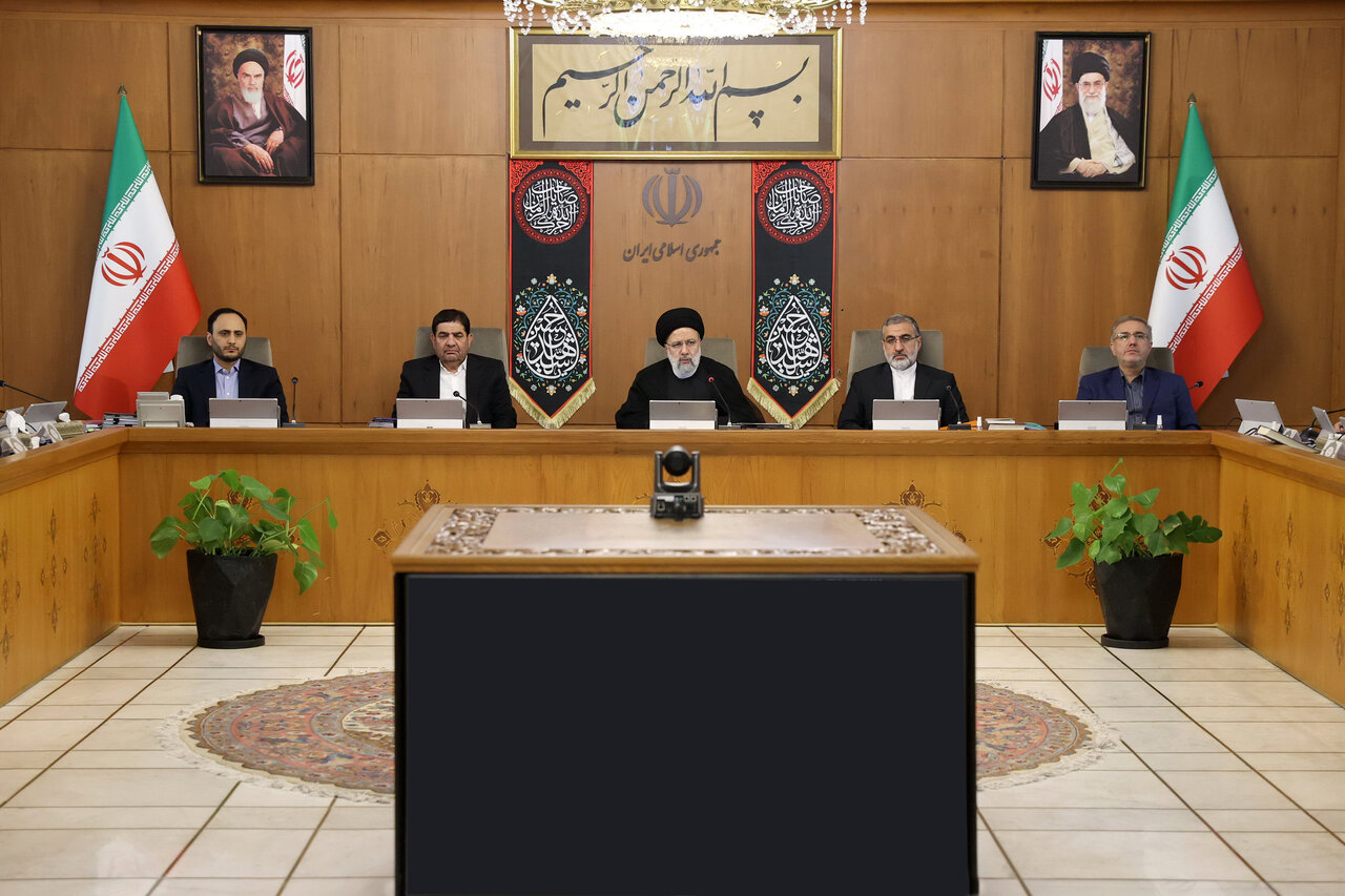 ماموریت رئیسی به بانک مرکزی و وزارت اقتصاد درباره بانک‌های
ناموفق