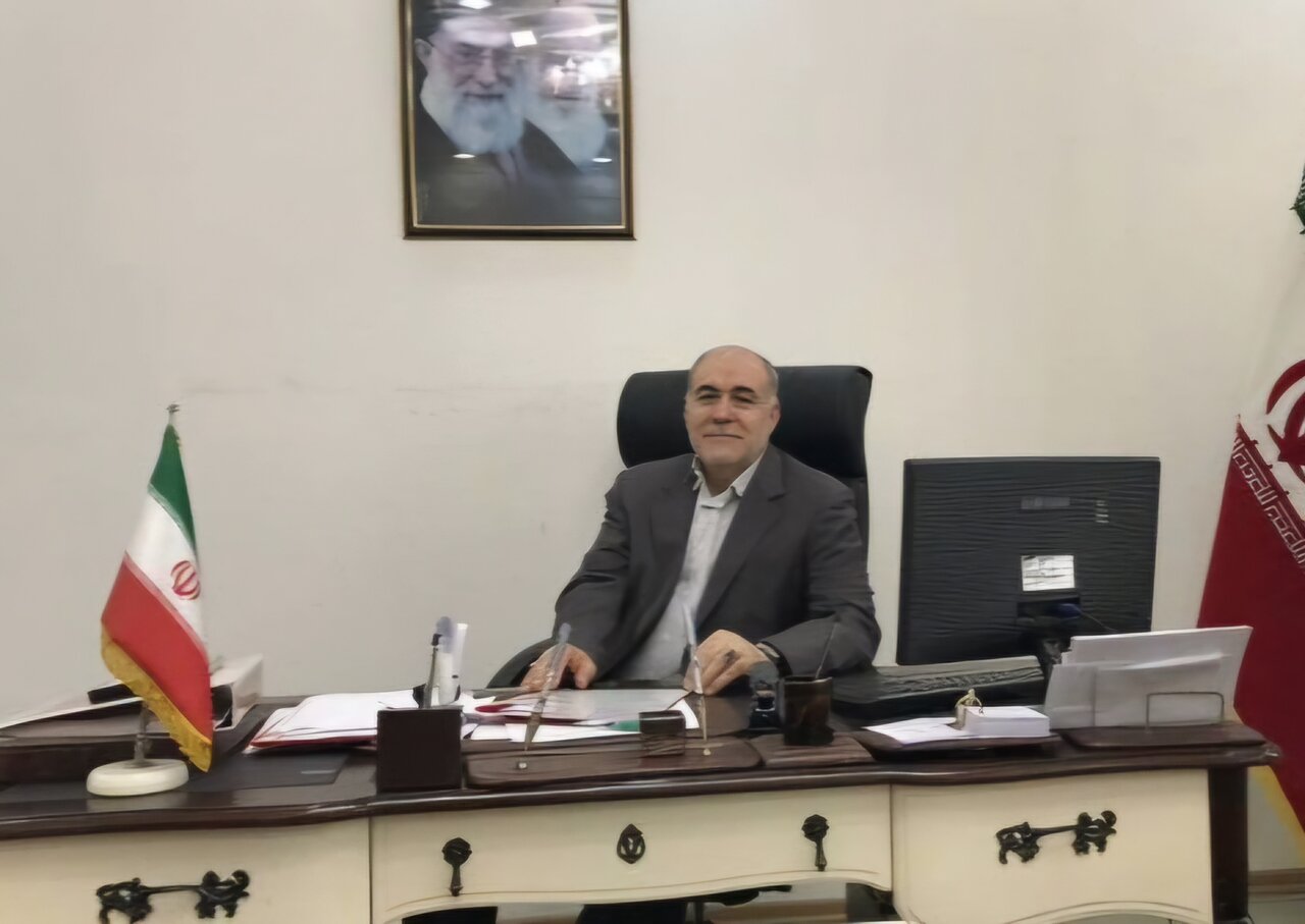 مشاور و دستیار امور مدیریتی نهاد ریاست جمهوری منصوب
شد