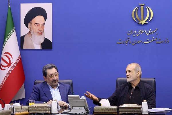 منابع نظام سلامت باید بر اساس خرید راهبردی و پرداخت عملکردی
توزیع شود