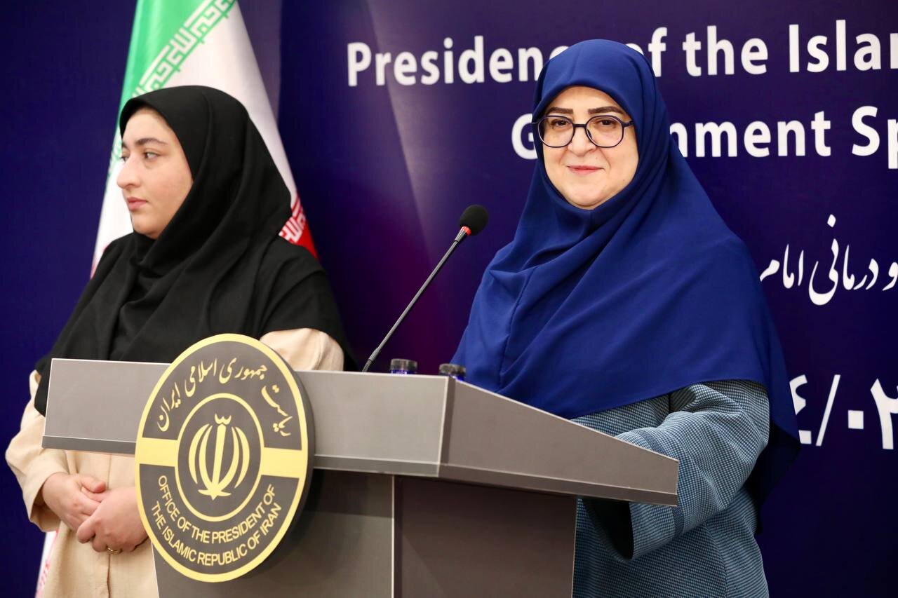 مهاجرانی: دولت واقف به شنیدن اعتراض کامیونداران است