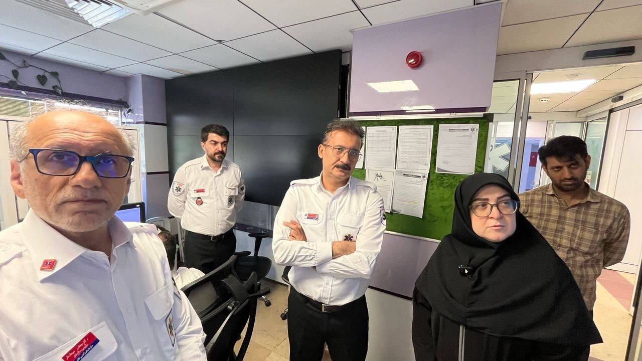 مهاجرانی: کادر فداکار اورژانس با تمام توان در حال
خدمت‌رسانی‌اند