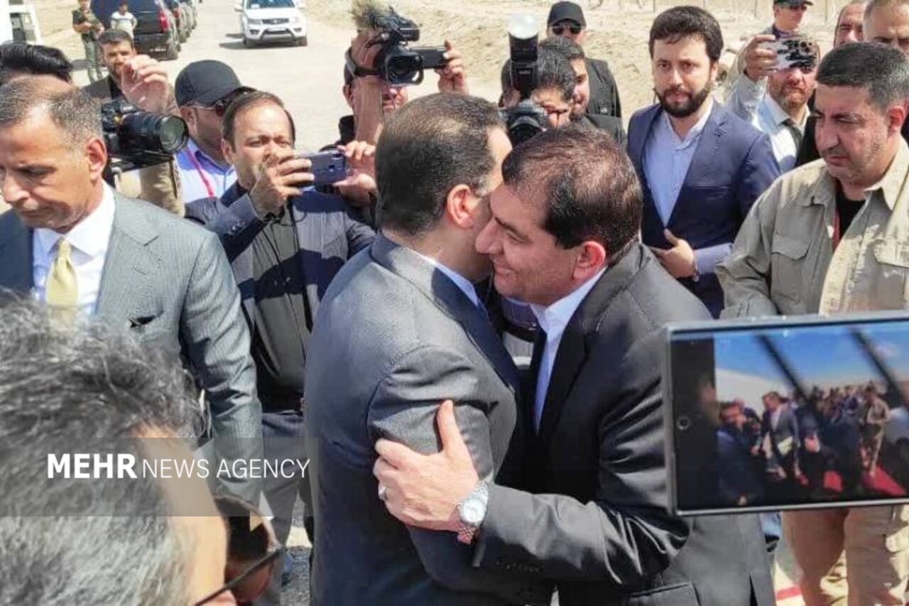 نخست وزیر عراق و معاون اول رئیس جمهور با هم دیدار
کردند