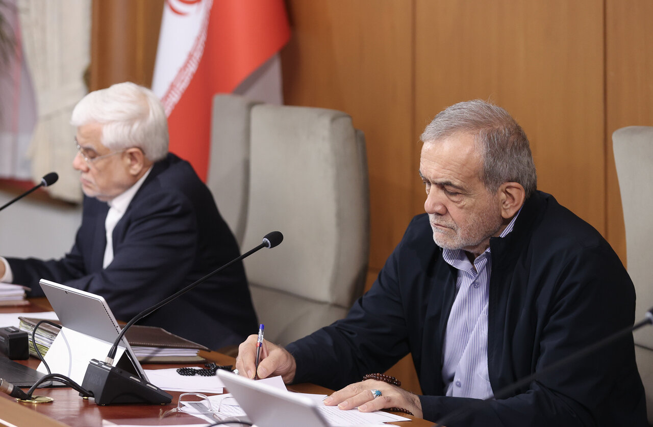 نظام استاندارد می‌تواند بسترهای مناسبی را برای توسعه فراهم
سازد